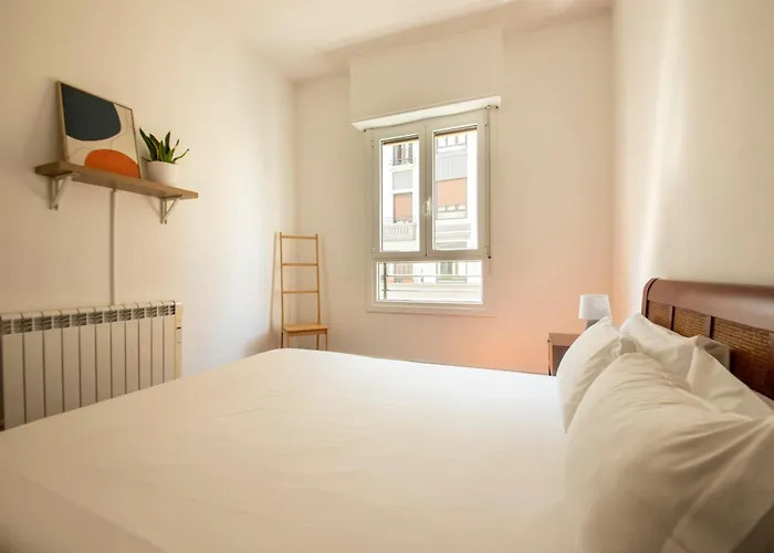 Casa Zurriola Beach! - Surf, Eat And Relax! Appartement