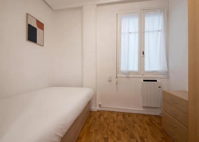 Casa Zurriola Beach! - Surf, Eat And Relax! San Sebastian